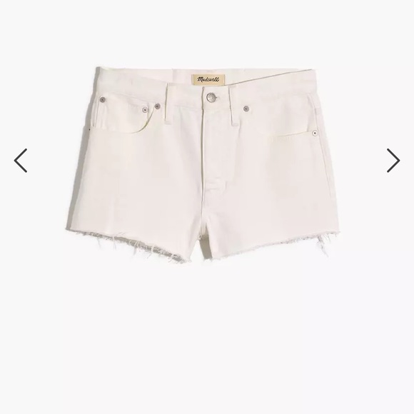 Madewell Relaxed Denim Shorts in Tile White - Picture 3 of 3